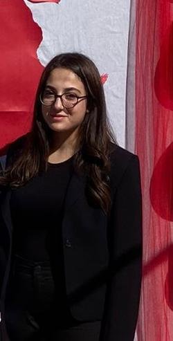 ZEYNEP SAKCİ